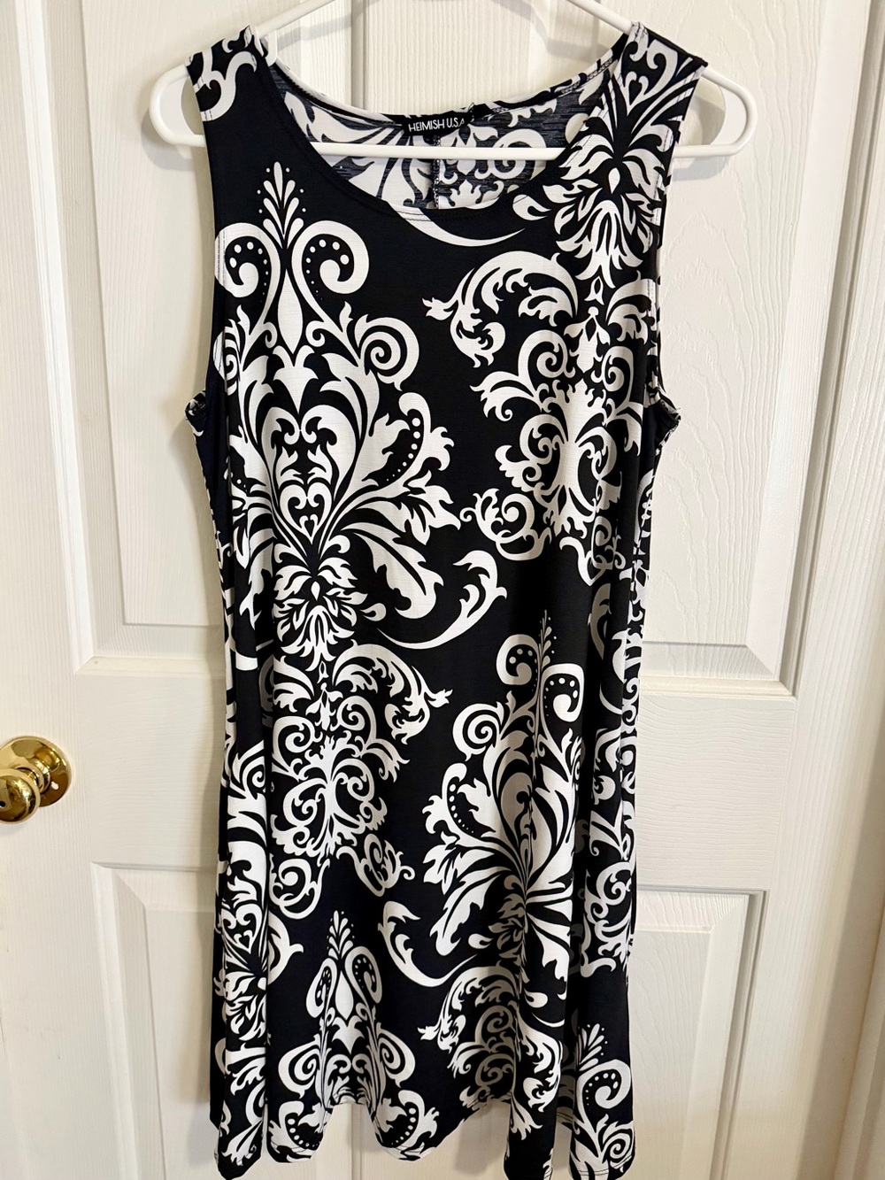 NWOT Heimish Black & White Floral Sleeveless A-Line Dress